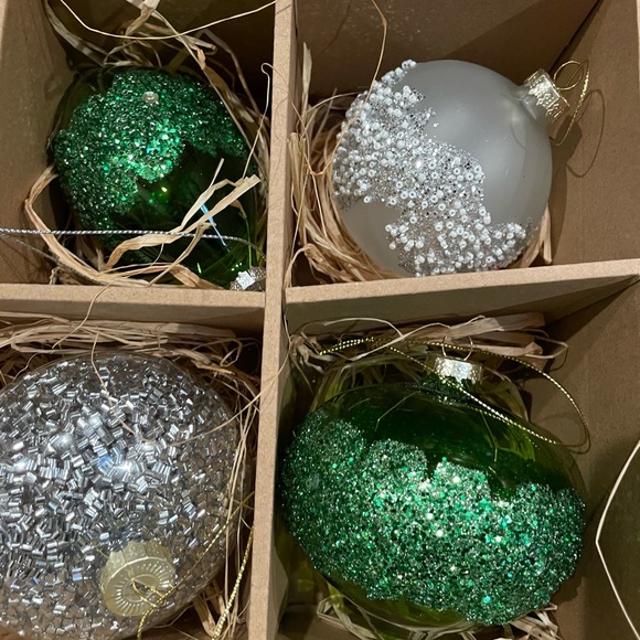 Kirkland’s Assorted Glitter Glass Ornaments - Picture 12 of 15